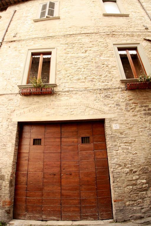 Vescovado 7 Apartment Gubbio Exterior photo